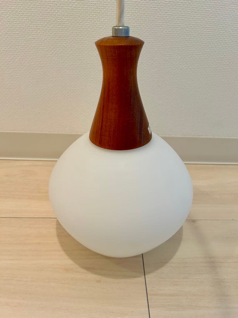 ガラス　ペンダントライト