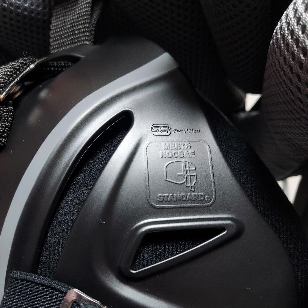 UA アンダーアーマー　ホッケー型　キャッチャーヘルメット　大人用