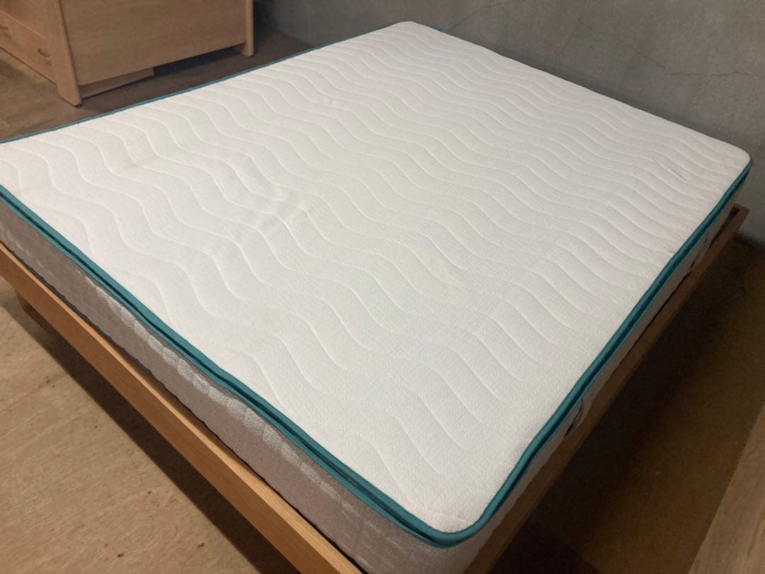 ⑩（在庫処分セール）コアラマットレスPlas プラス【クイーン】