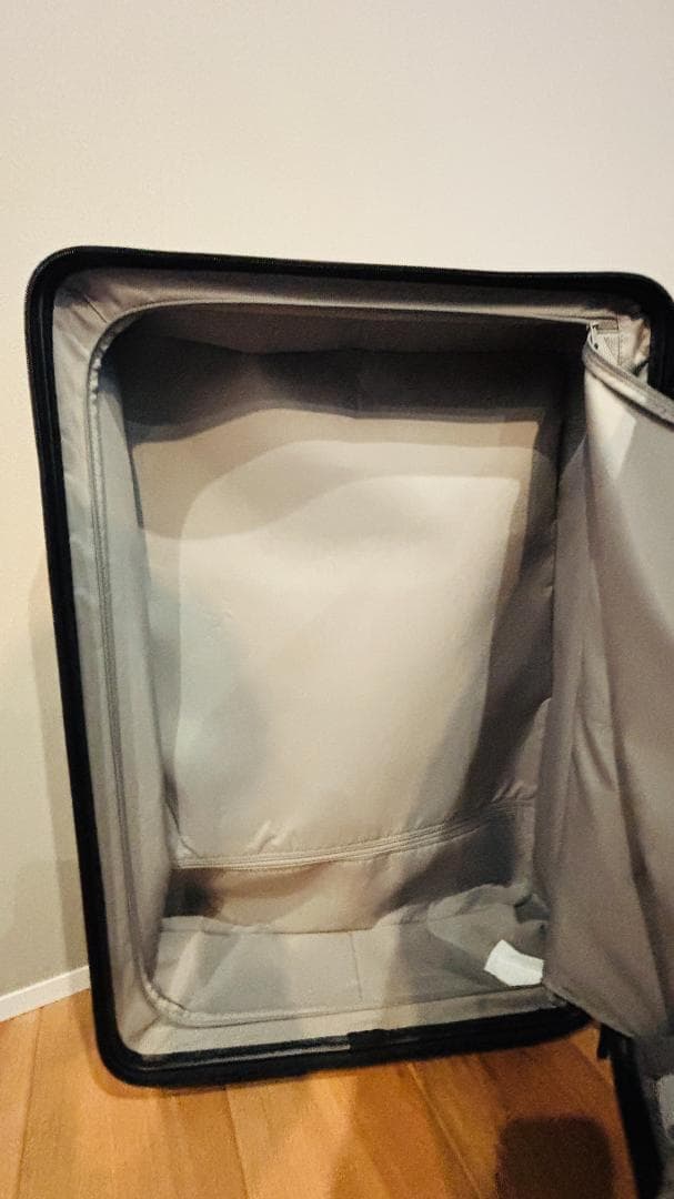 無印良品バーを自由に調節できるハードキャリーケース-C（１０５Ｌ）送料込み