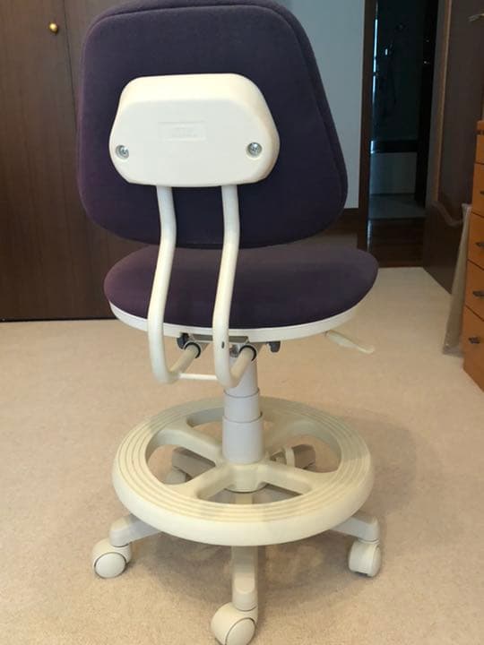 アクタスのデスクチェア