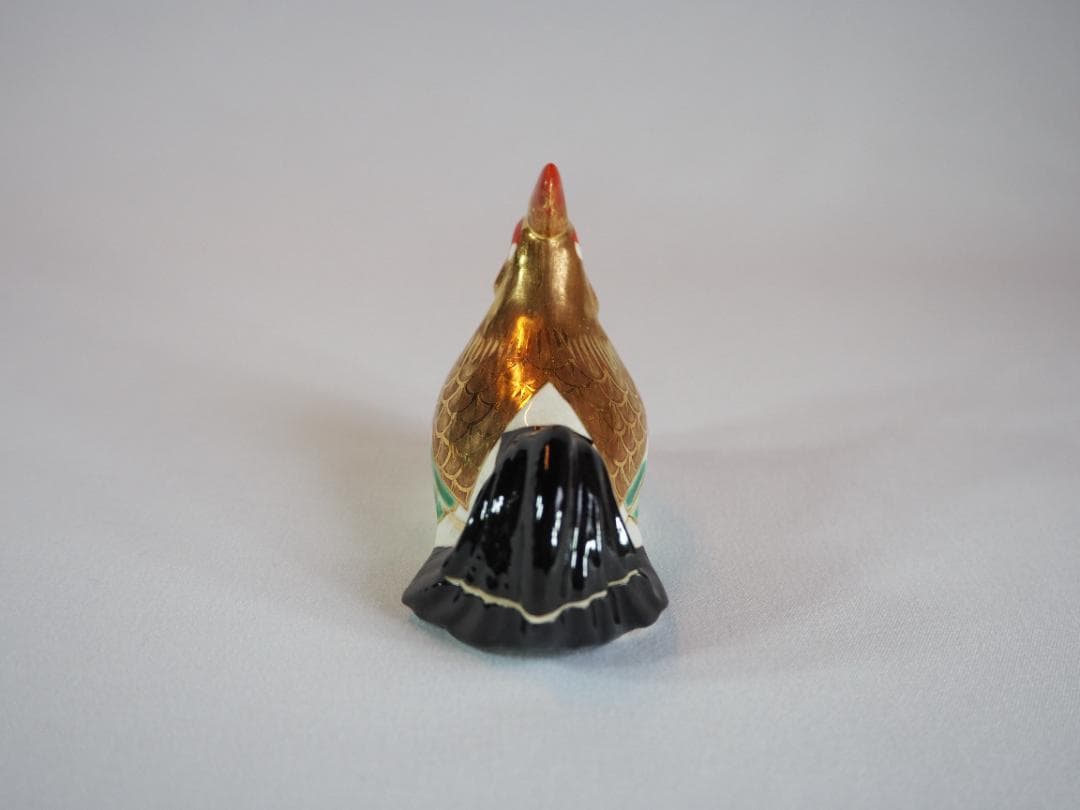 17代永樂善五郎造（而全）『鶏香合』 (共箱)　千家十職