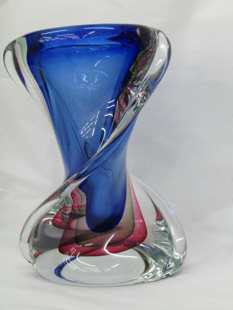 ムラーノ　クリスタルガラス　青いツイストデザインのガラス花瓶　作家物　希少品