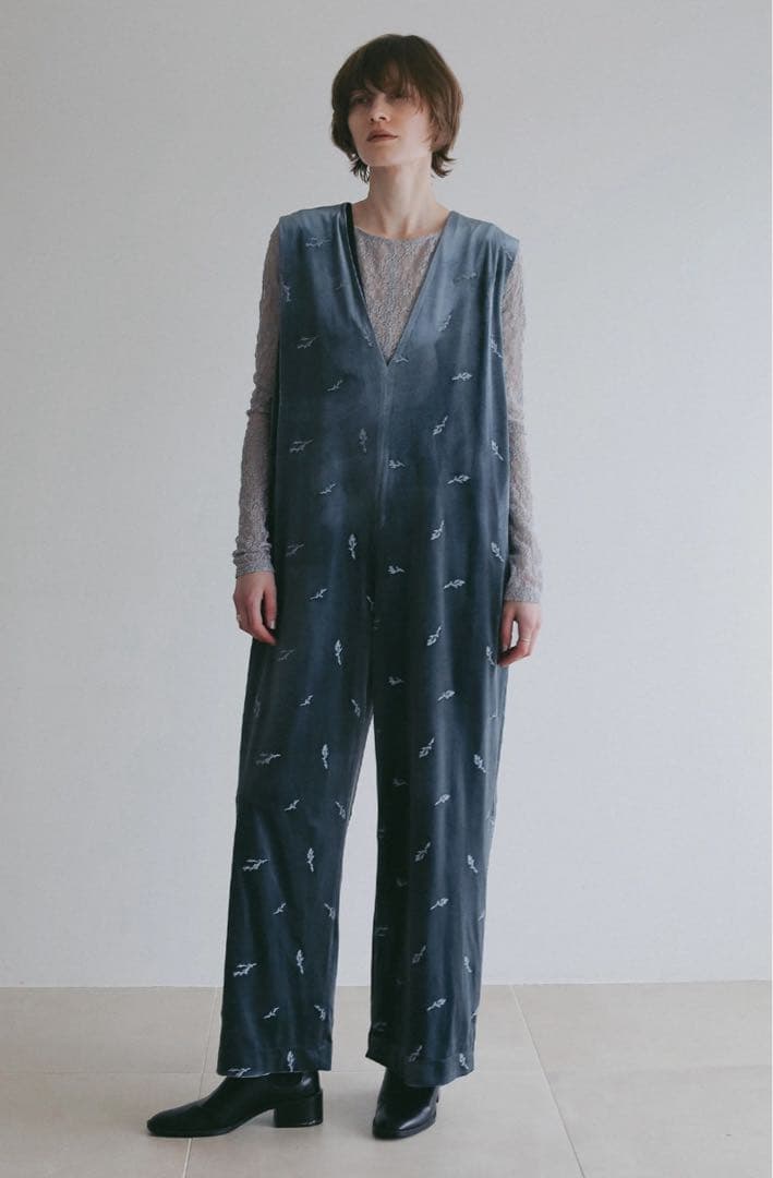 【新品】MANOF⭐︎VELOUR EMBROIDERY ALL IN ONE