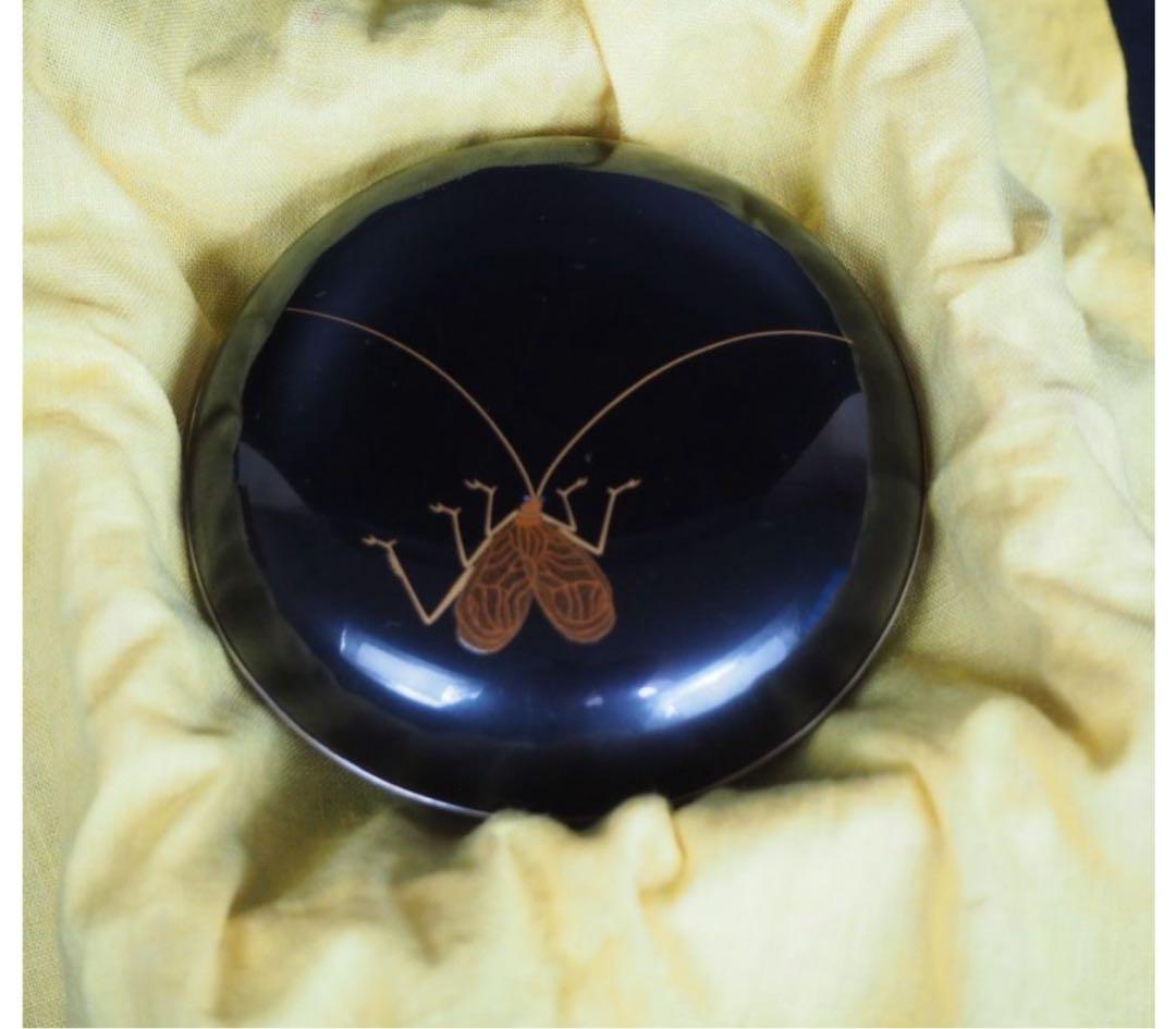 送料無料　漆芸の名工『池田峰志」造　銀縁蒔絵　鈴虫香合　共箱　茶道具華道具