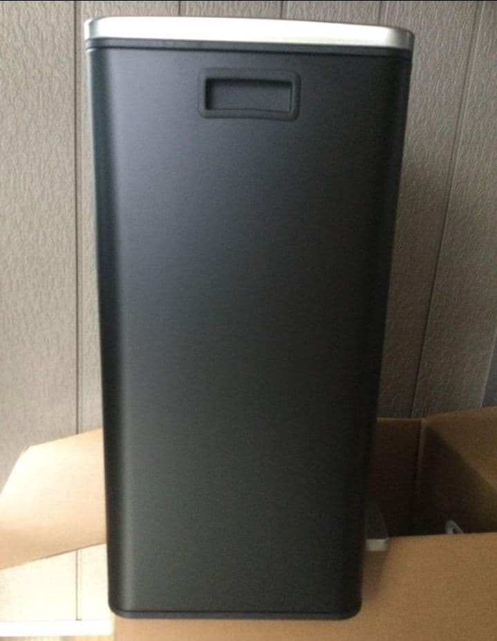 #新品　ゴミ箱 ダストボックス 2分別ペダル式 2x30L ステンレス