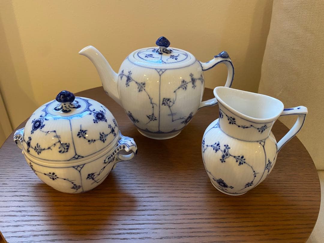 ブルーフルーテッドプレイン　ティーポット　シュガーポット　クリーマー　希少サイズ