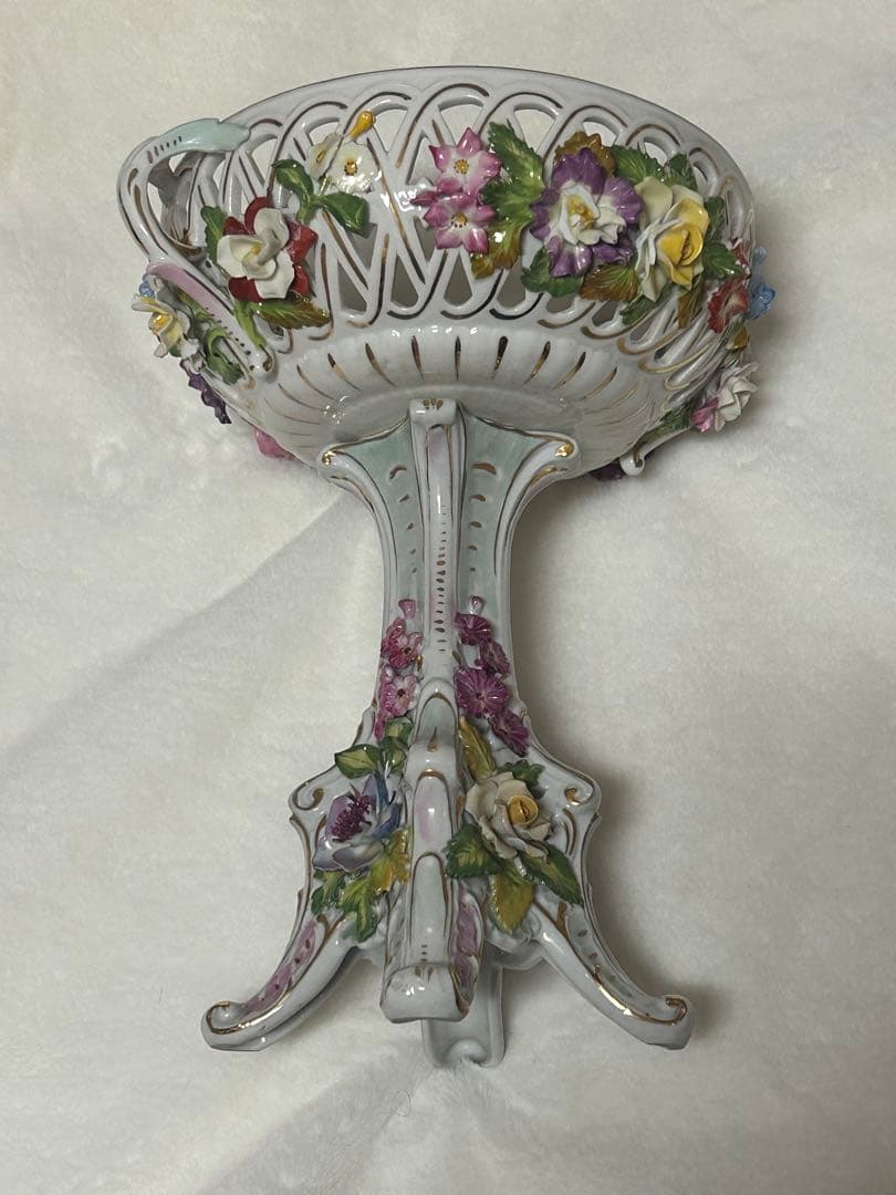 ドレスデン　「花文透かしコンポート」