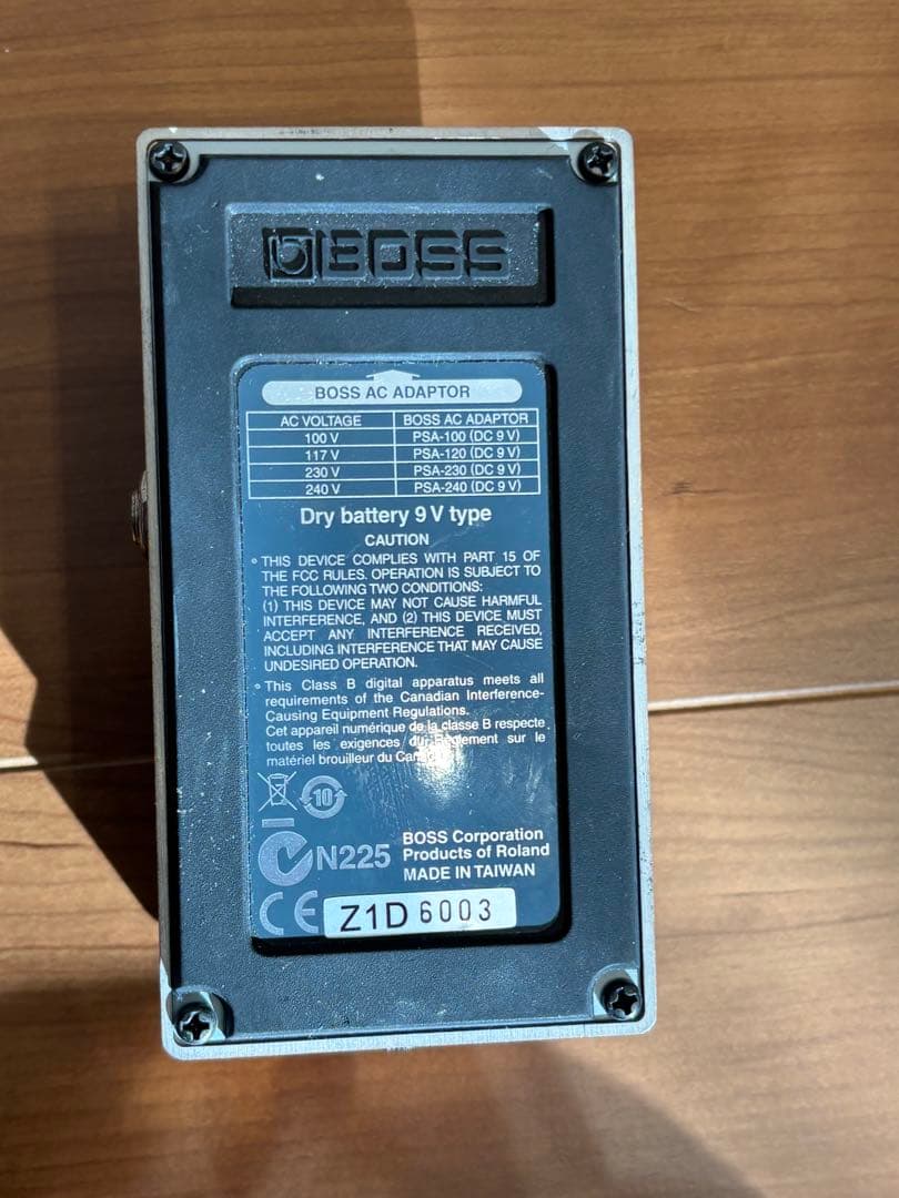 ギター BOSS Adaptive Distortion DA-2