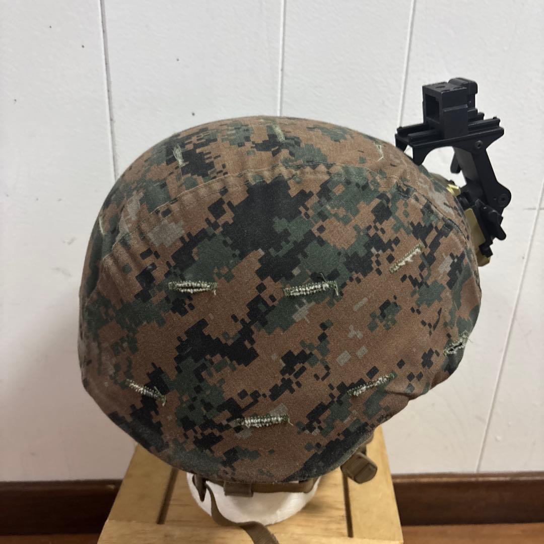 米軍　実物　ECH HELMET CERADYNE 社製HELMET LARGE