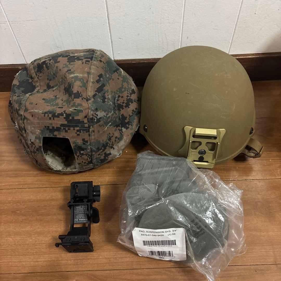 米軍　実物　ECH HELMET CERADYNE 社製HELMET LARGE