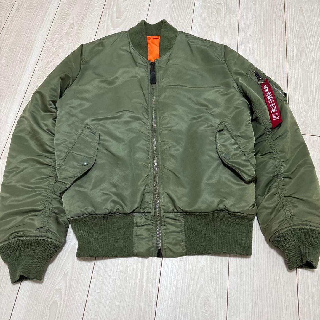 美品　ALPHA MAー1 フライトジャケット　短丈　カーキ