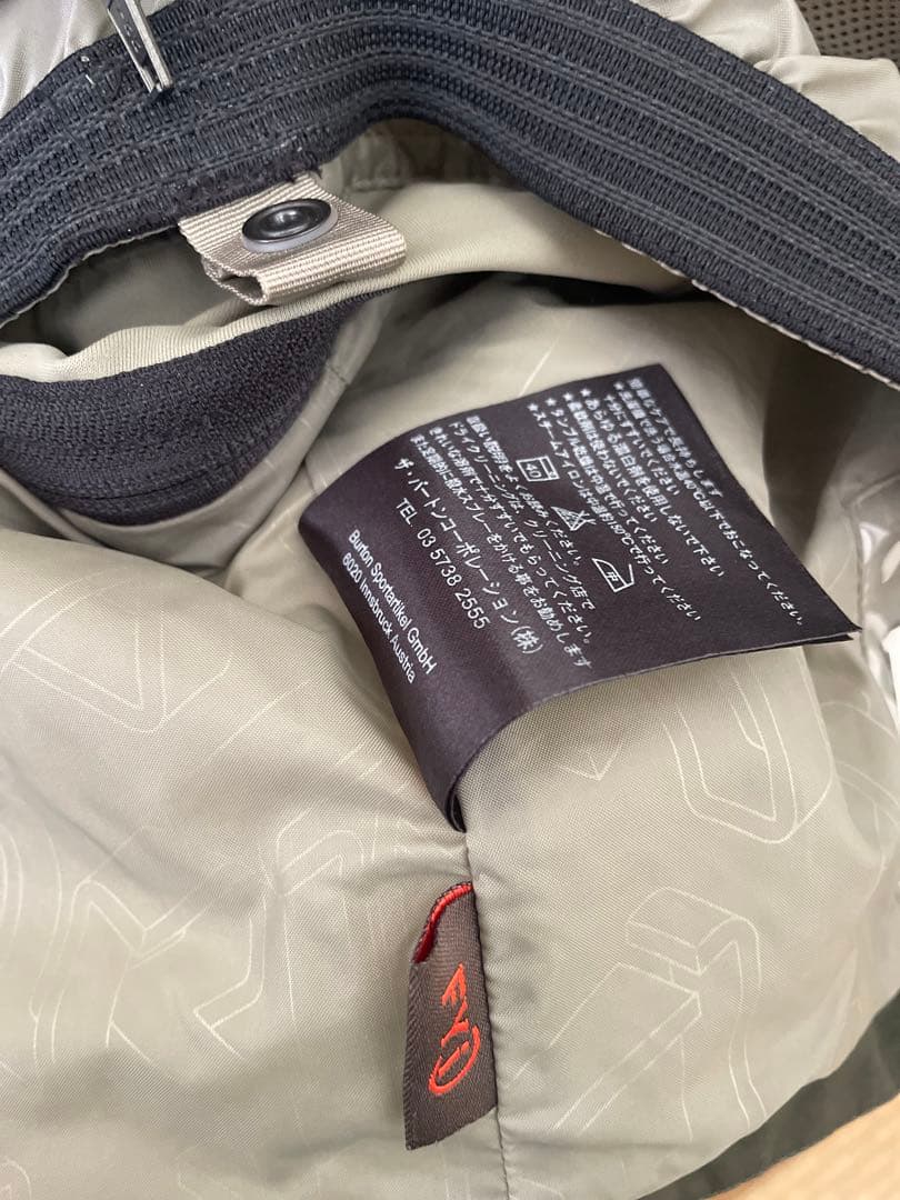 バートンAK クイックシルバー　スノーボード　ウェアセット