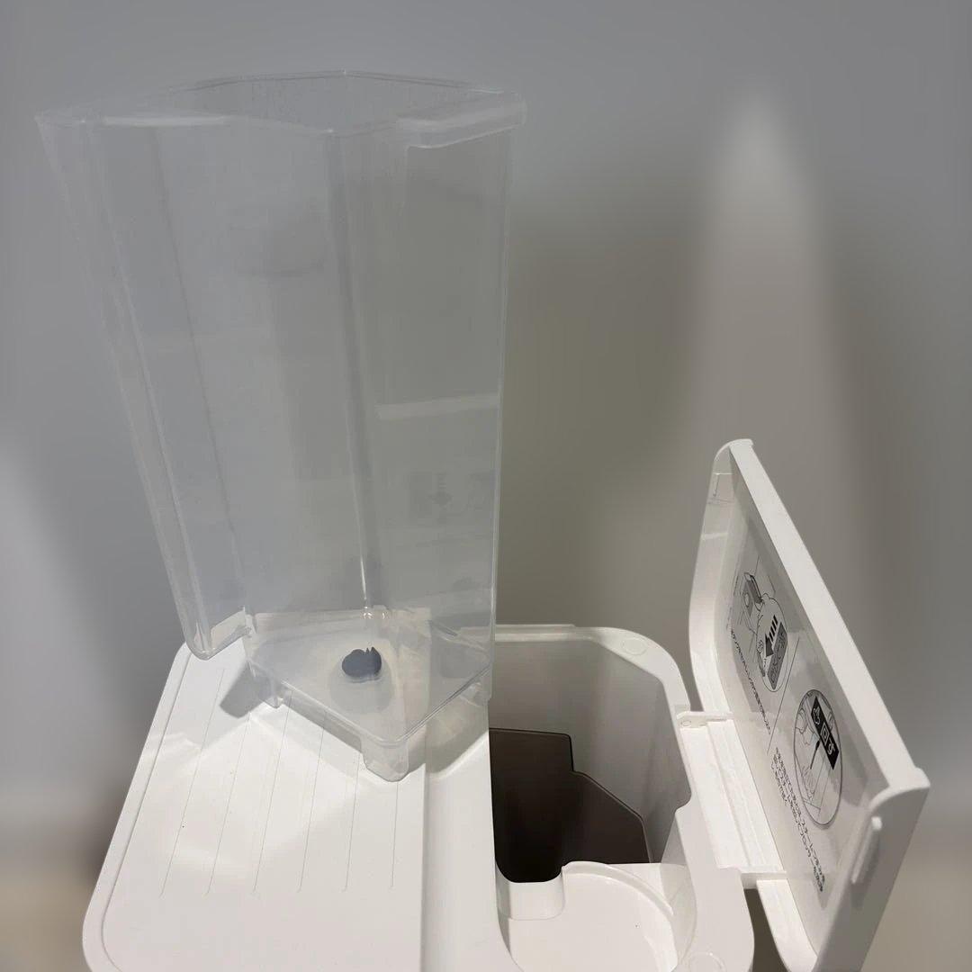 美品　De'Longhiエスプレッソメーカー スティローザ EC235J