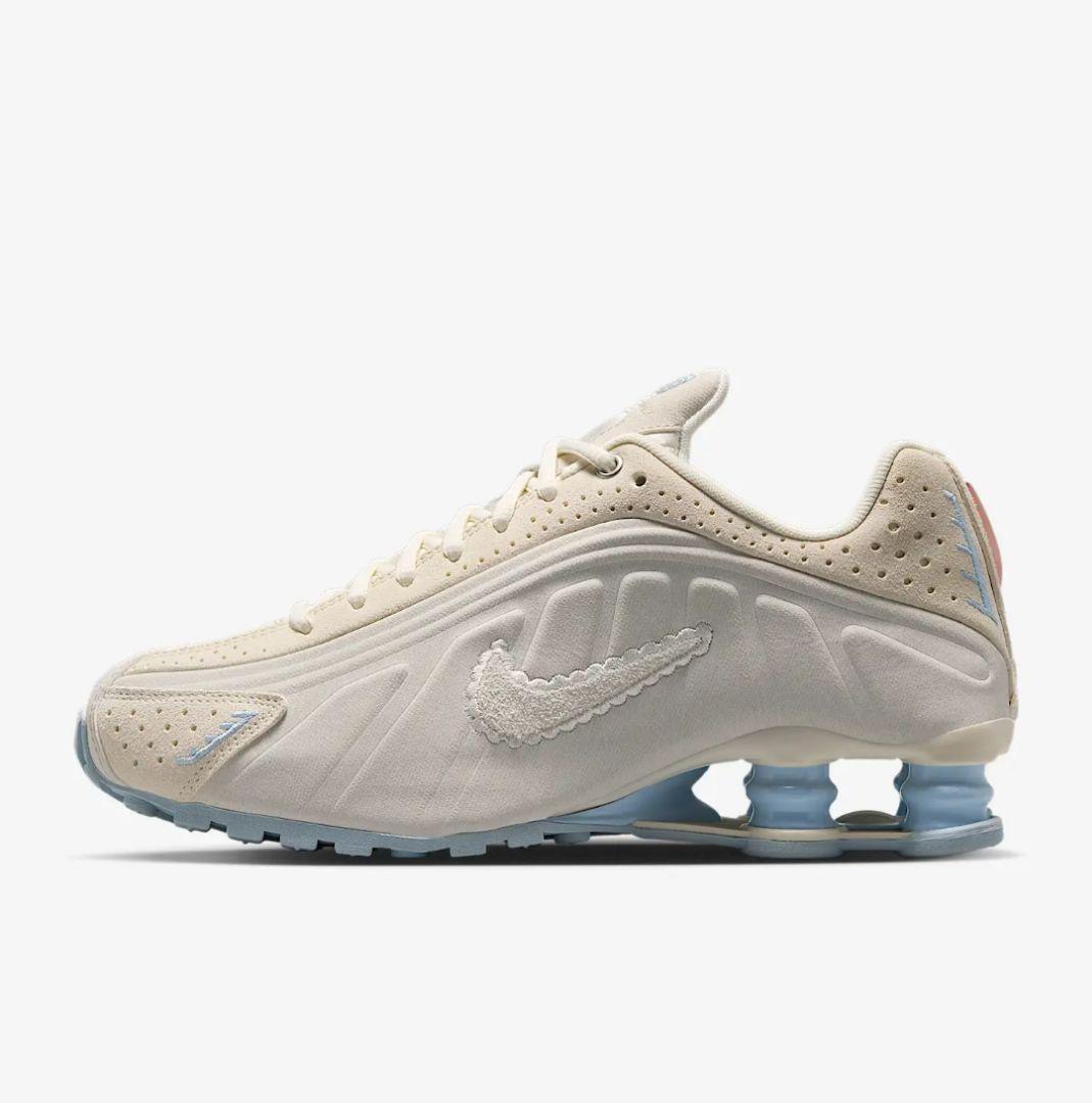 Nike Women's Shox R4 SE ナイキ ショックス R4 SE