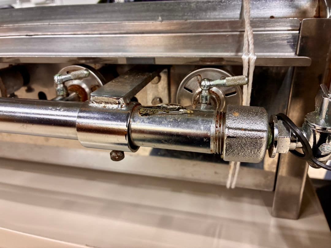 【現地引取OK】ステンレス製 業務用 焼き鳥機(プロパンガス対応)