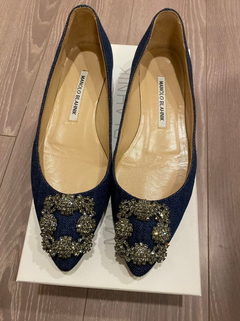 【期間限定お値下げ中】マノロブラニク　デニム　ハンギシ　36.5