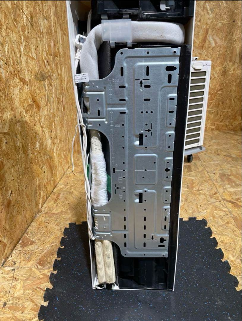 東芝 エアコン 6畳 RAS-H221M 2021年製　519020