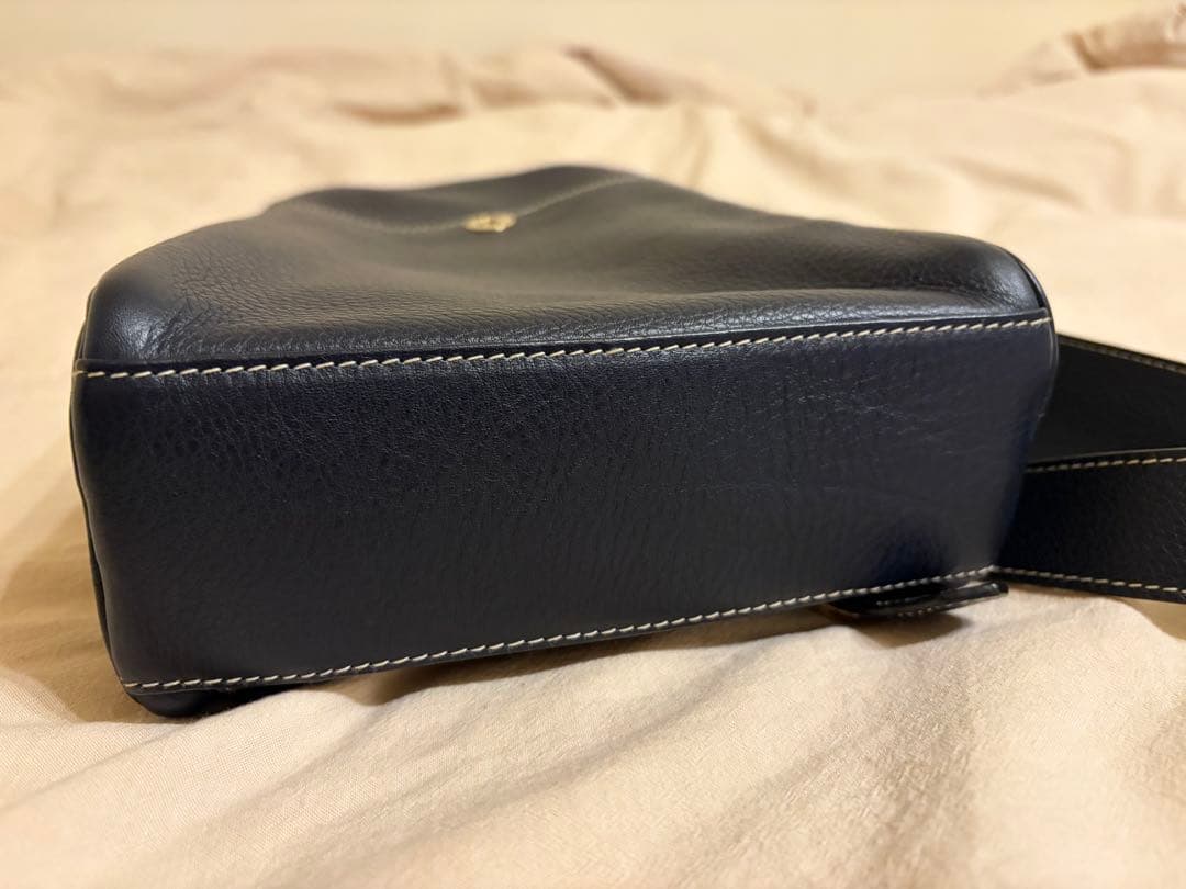 Cisei シセイ ミニワンショルダー　ネイビー