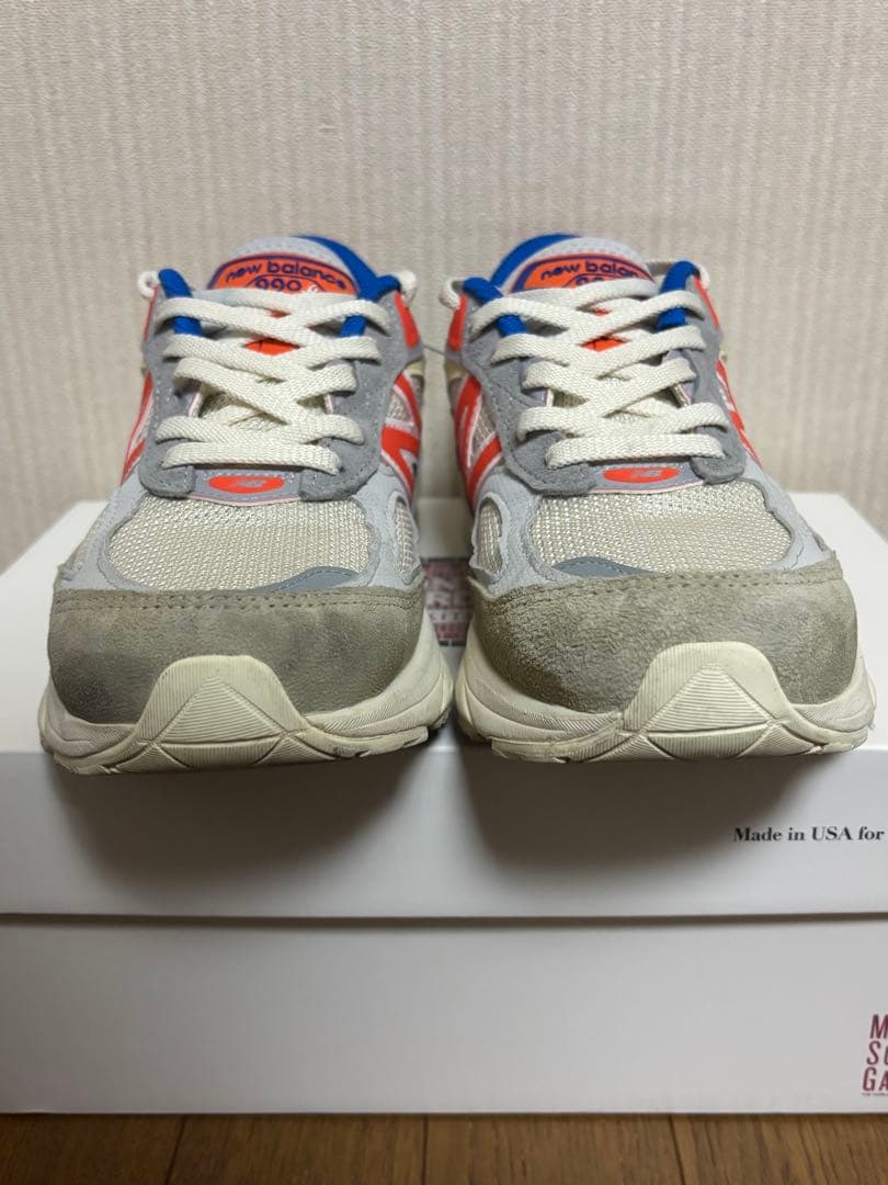 ホワイトKITH × NewBalance 990V6 \"'Sanddrift\"