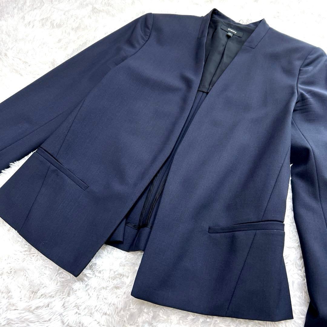 【美品】 Theory　パンツスーツ　オフィスウェア　セットアップ　紺　0サイズ