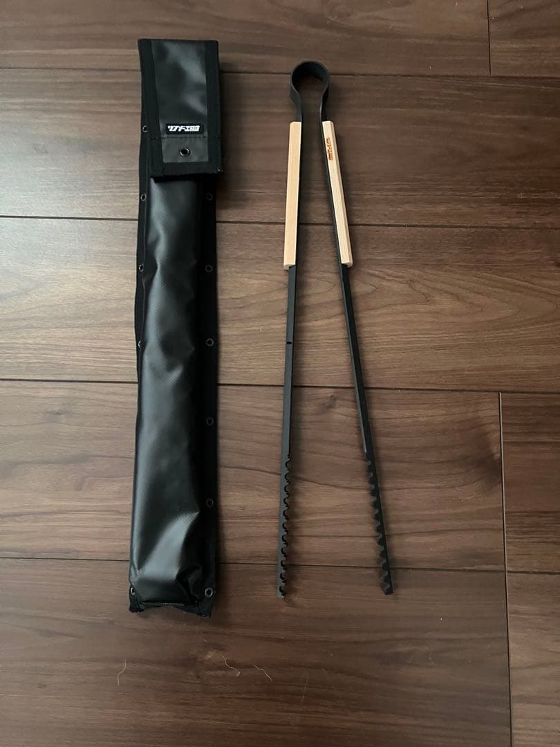 サンゾー工務店　パルス（薪バサミ） +ケース