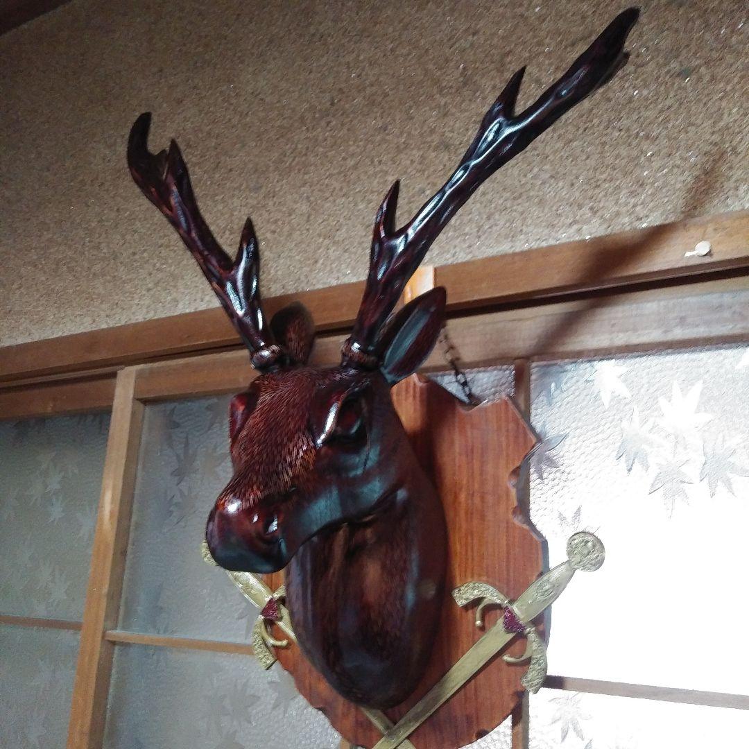 木製鹿の頭部彫刻 壁掛けオブジェ