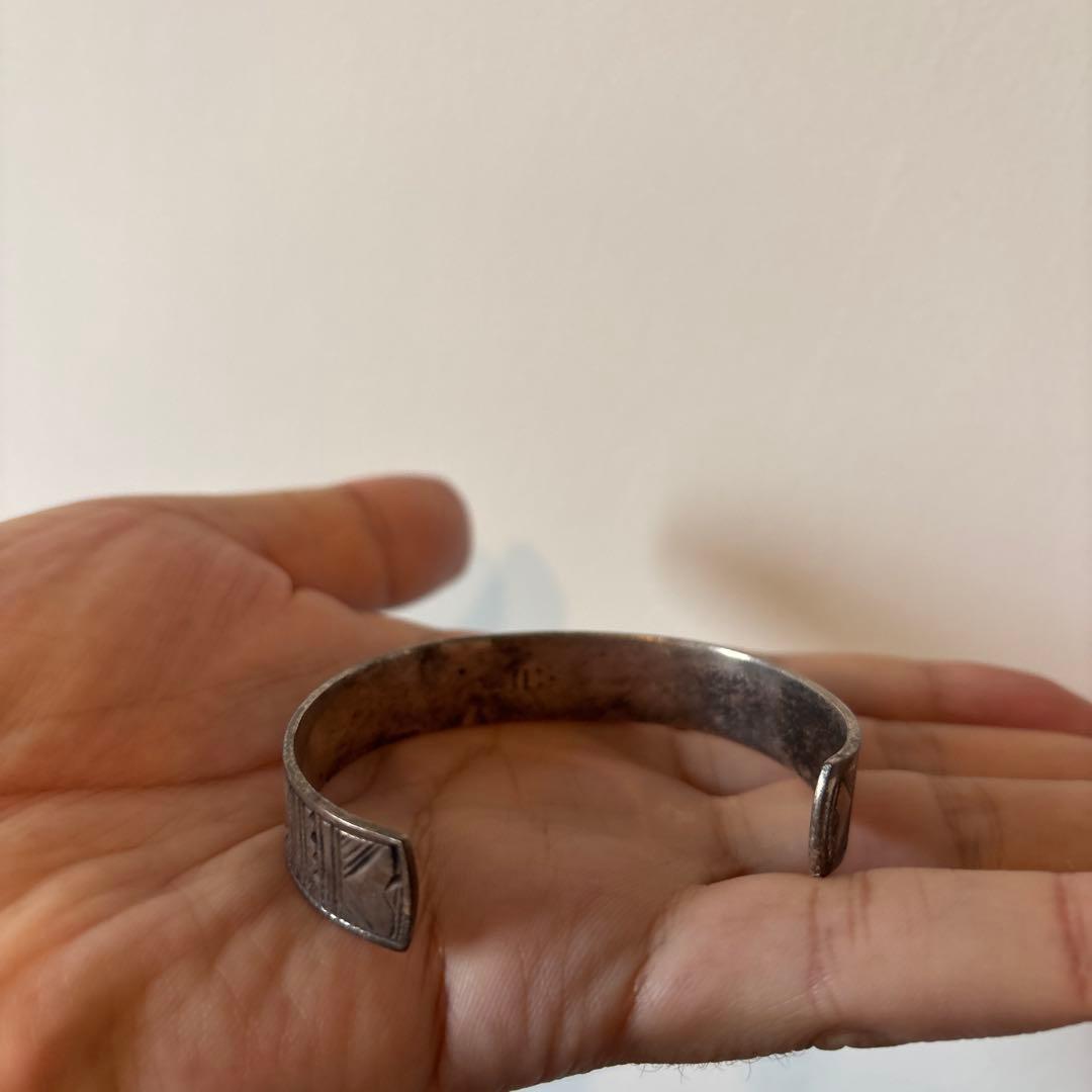 トゥアレグ族　インディアンジュエリー　バングルTUAREG SILVER