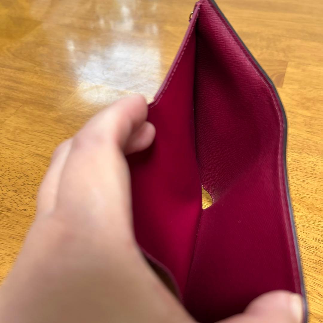 LOUIS VUITTON ポルトフォイユ　ヴィクトリーヌ　三つ折り財布