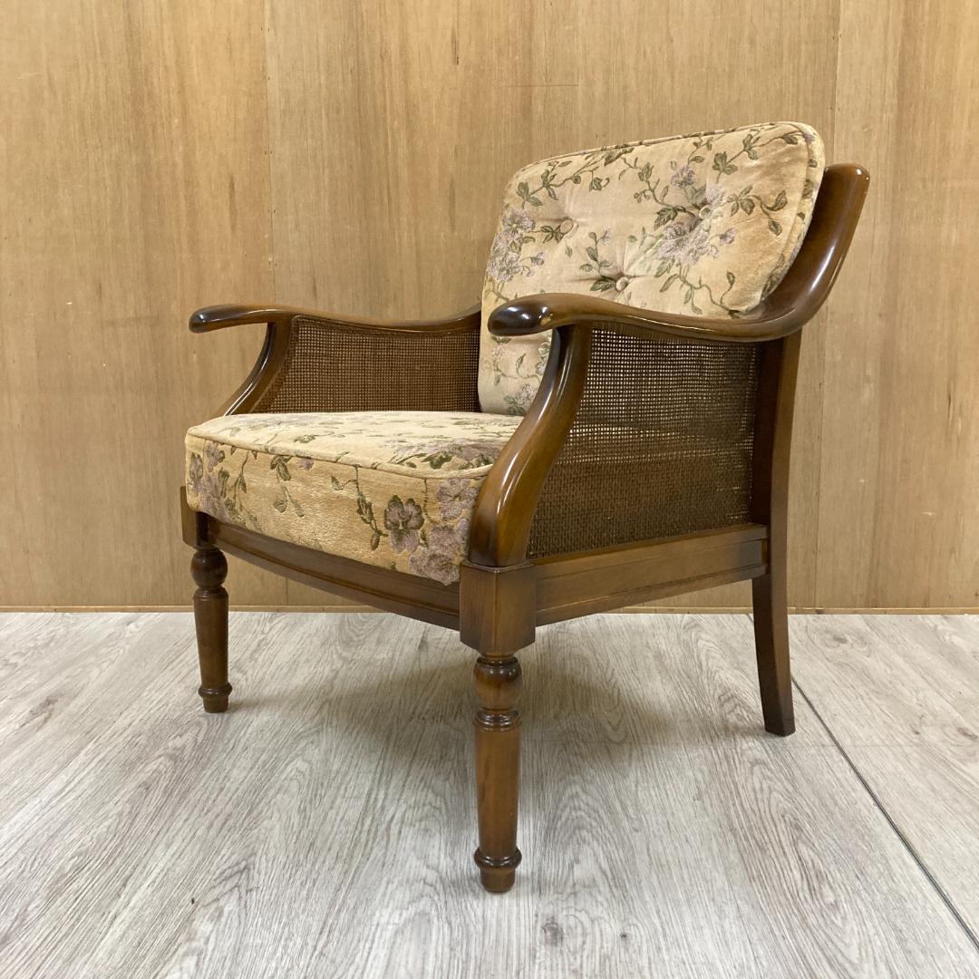 【カリモク】オールド　コロニアル アームチェア　1人掛けソファ 椅子 ①