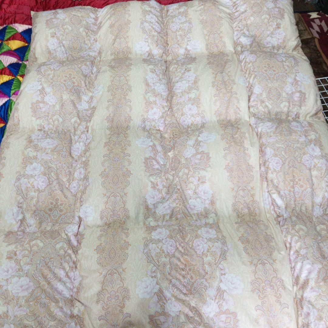羽毛掛け布団　花柄シングル　ダウン85% 羽毛1.1㌔　四国繊維株式会社販売
