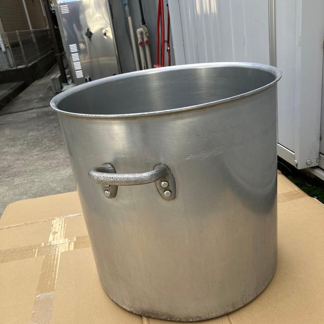 業務用　大型アルミニウム製寸胴鍋　大容量　両手取っ手付き　内径約48㎝　材分厚い