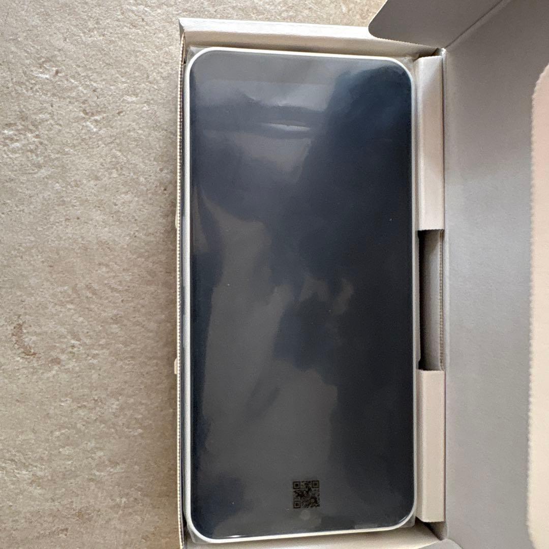 docomo 本体 arrows We F-51B(白) 新品！