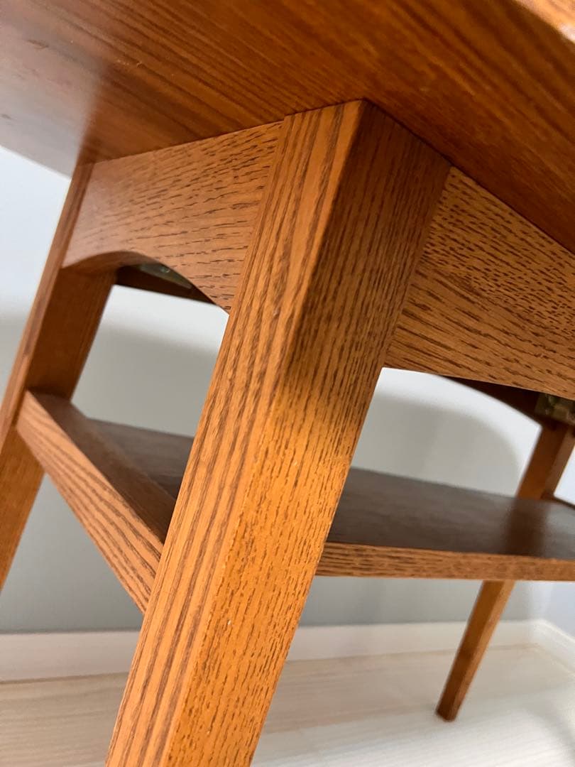 木製カフェテーブル 下棚付き　Unico  クルト