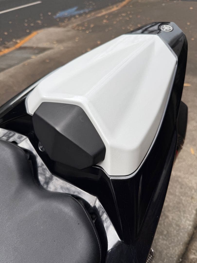 シングルシートカウル　ヨーロッパヤマハ純正アクセサリー　YZF-R1