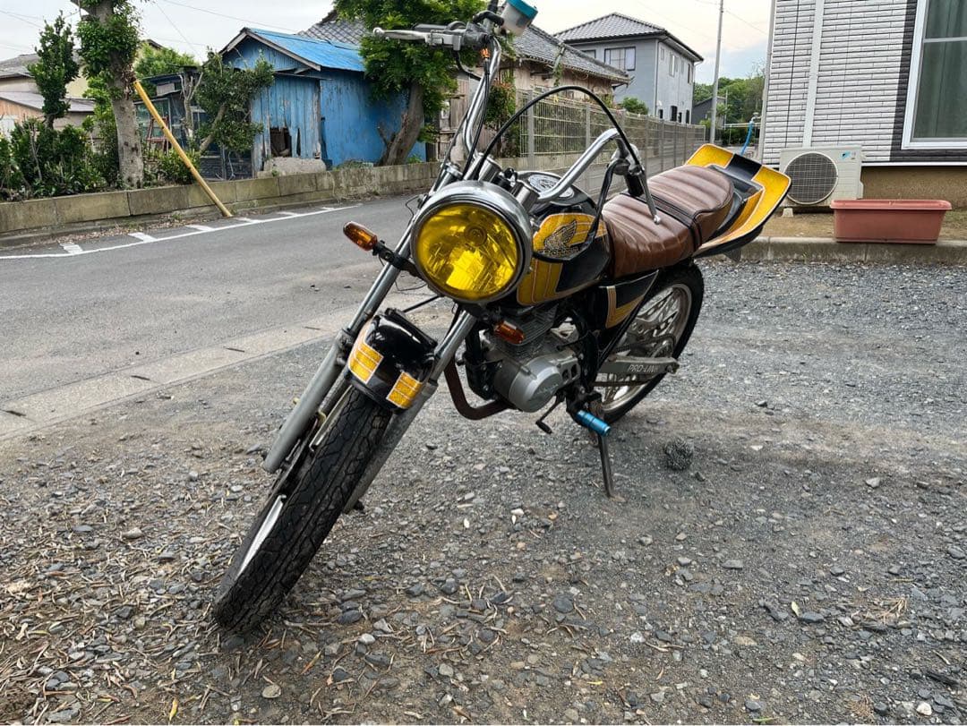 エイプ50 cbx仕様　18インチコムスター ape 50