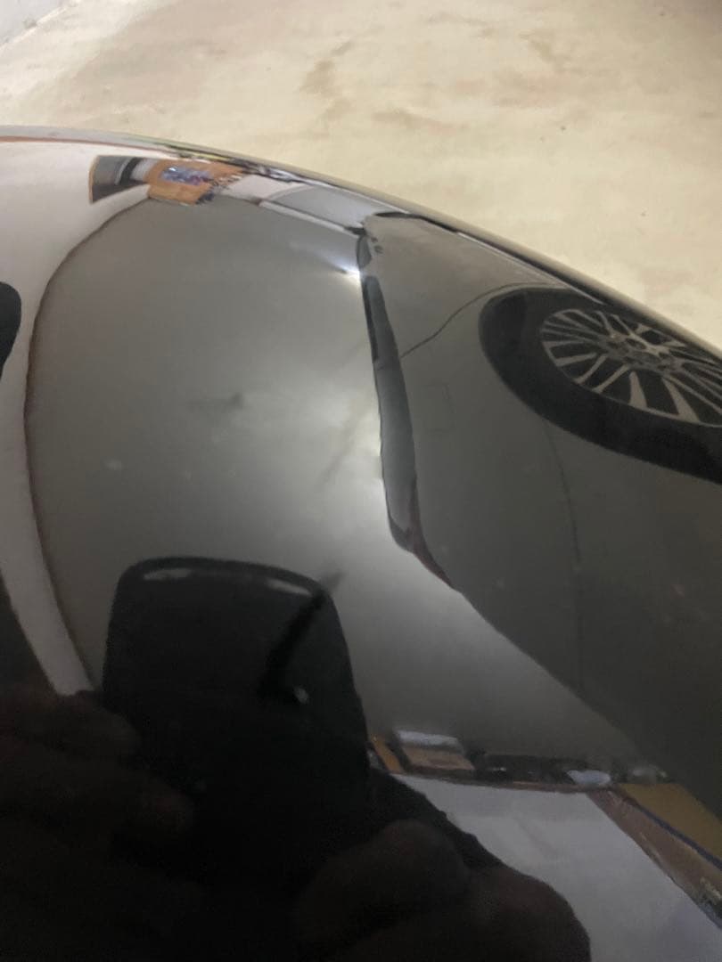 多分XJR1200に付いていたと思われるフェンダー中古品詳細不明写真で分かる方