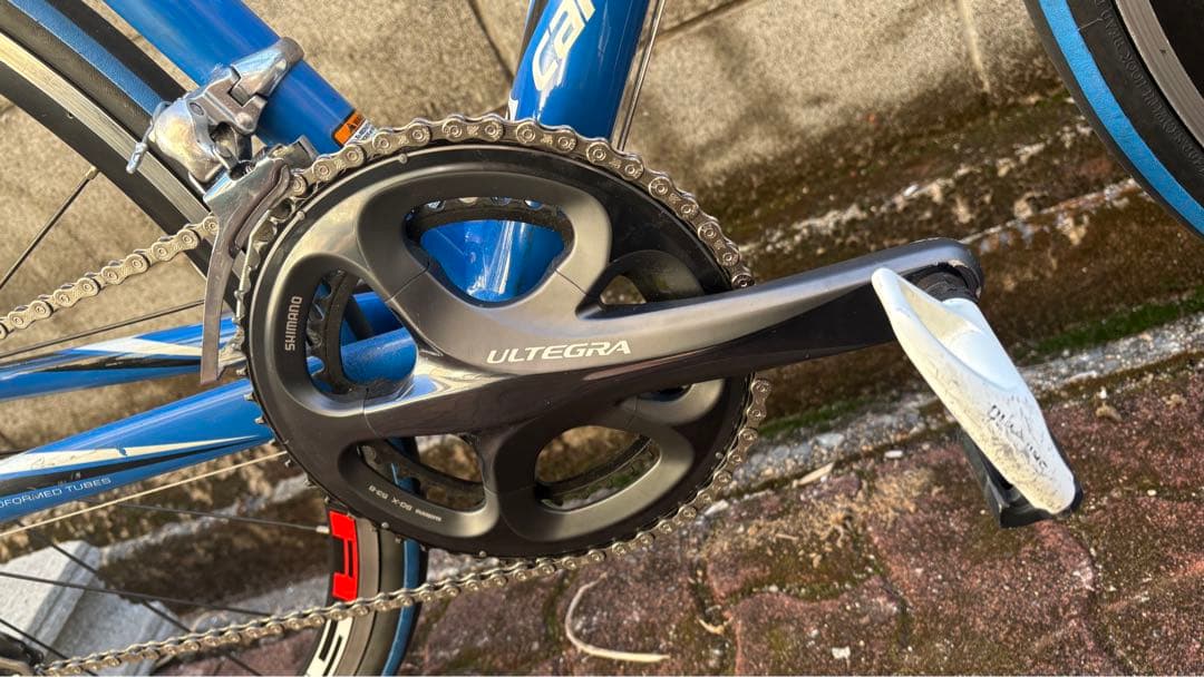 [引き取りなら一万円引き]Cannondale ロードバイク CAAD8