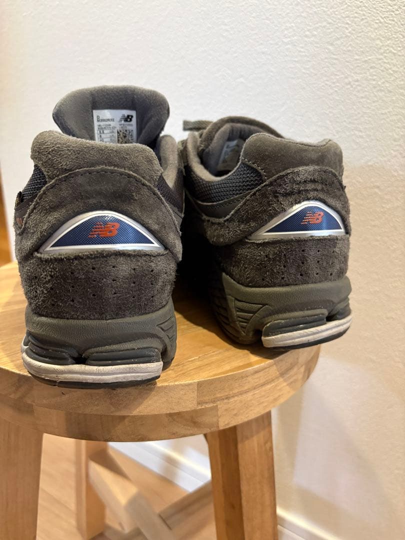 New Balance 2002R GORE-TEX グレー