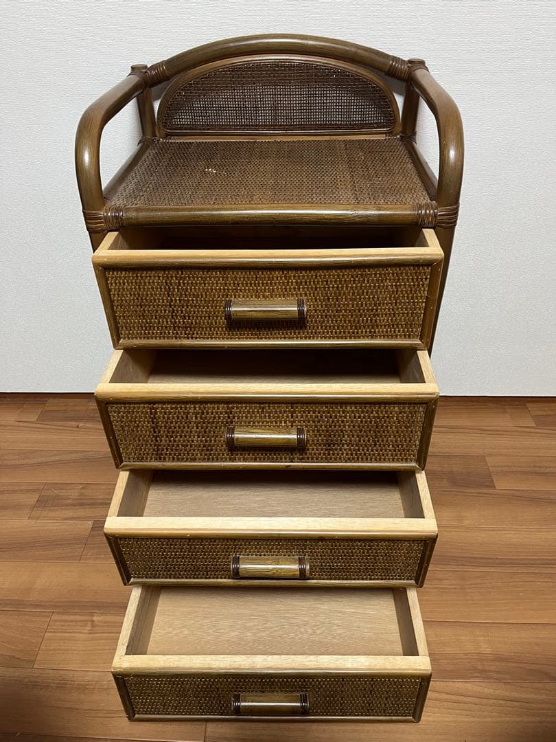 ★お値下げ！★ラタン籐チェスト 家具 4段 タンス　レトロ アンティーク