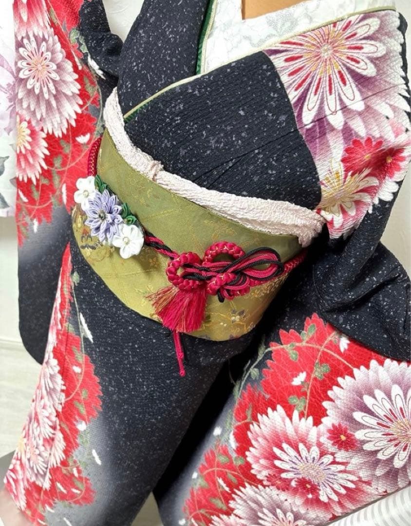 豪華振袖フルセット　菊　花柄 黒 赤 金