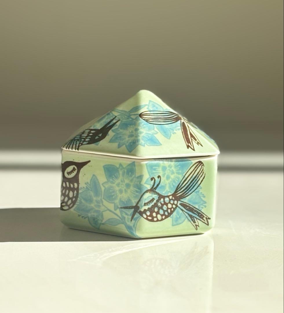 ヘイニリータフフタ　ヘキサゴンジャー　バード　小物入れ　アラビア　ルノ