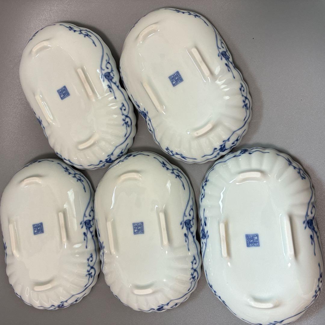 【未使用品】美濃焼 花風流　三洋陶器　和食器　染付菊型　取鉢揃　5枚　箱付き