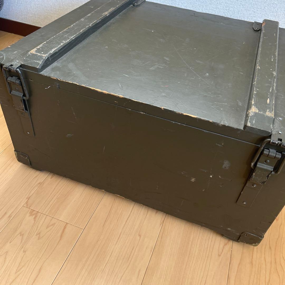 ミリタリーボックス　アウトドア　軍もの スイス軍　70年代70s