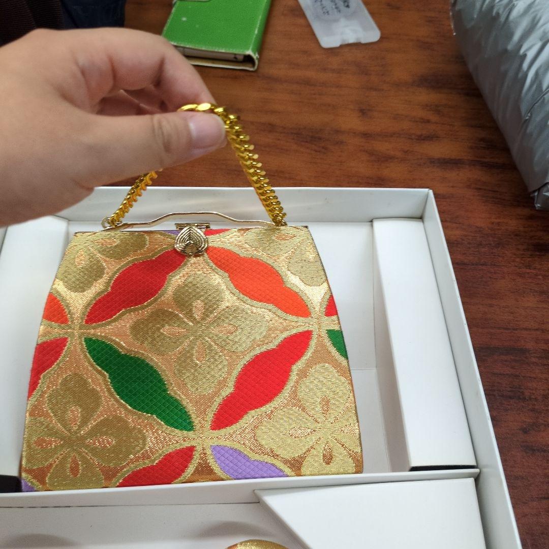 タグ付き　七五三用　バッグと18センチ草履セット　未使用美品　金色