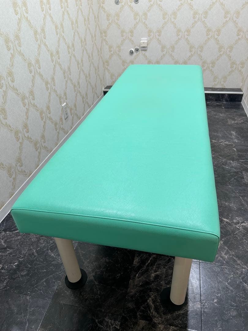 高田マッサージベッド