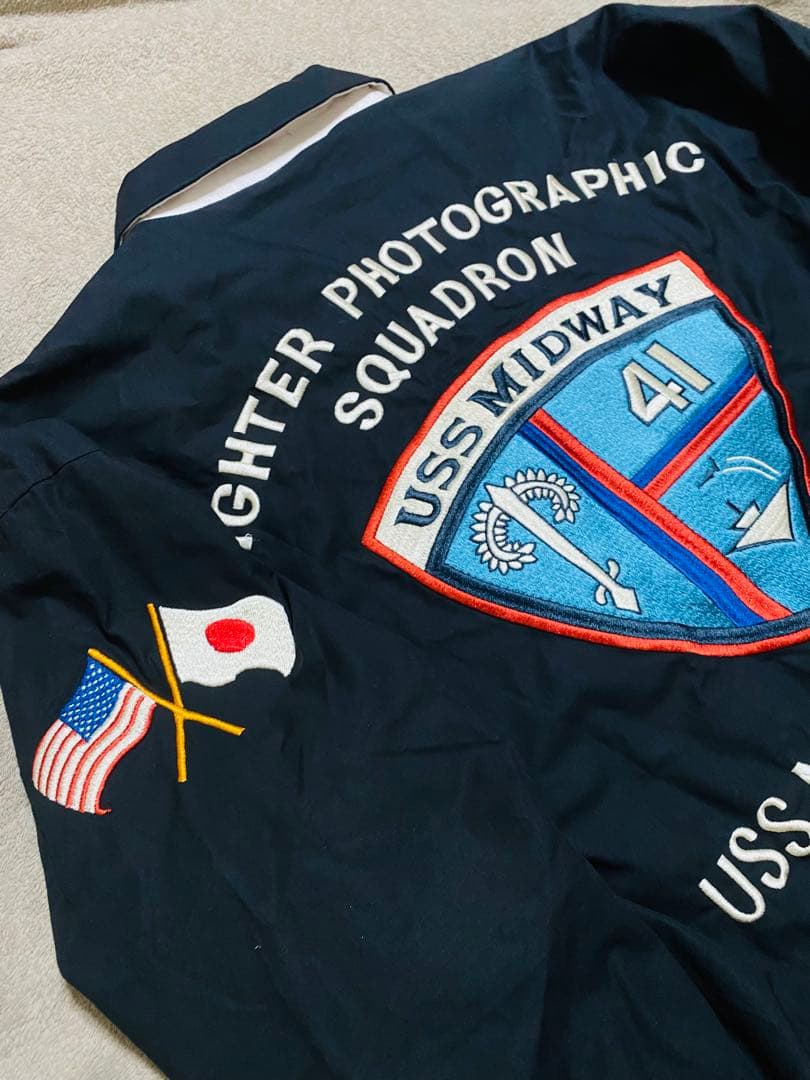 AVIREX 美品２面用 USAと日本 鷲 スカジャン サテン vintage