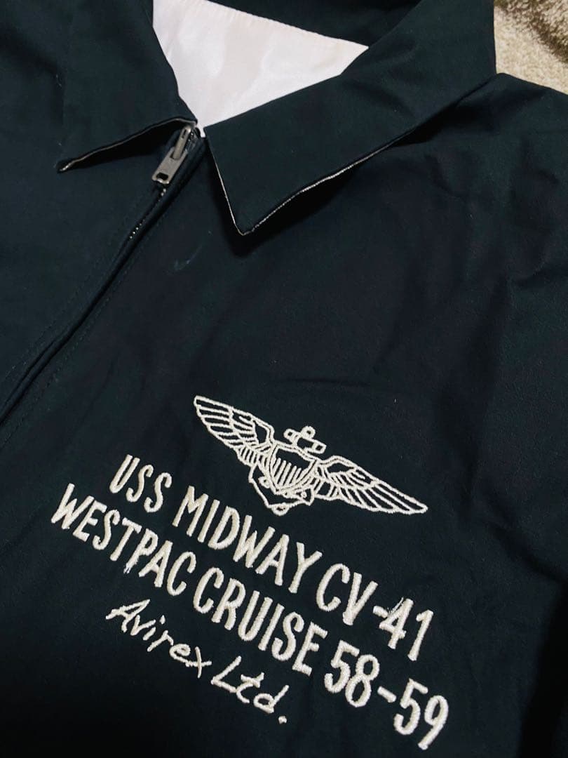 AVIREX 美品２面用 USAと日本 鷲 スカジャン サテン vintage