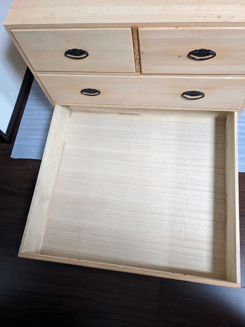 押入れ収納 総桐タンス　引出し3段4個 天然木(桐無垢材）キャスター付き