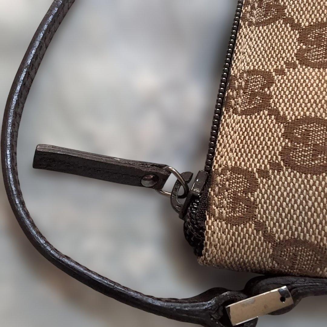 ✨GUCCI ✨GGパターンアクセサリーポーチ ベージュ/ブラウン